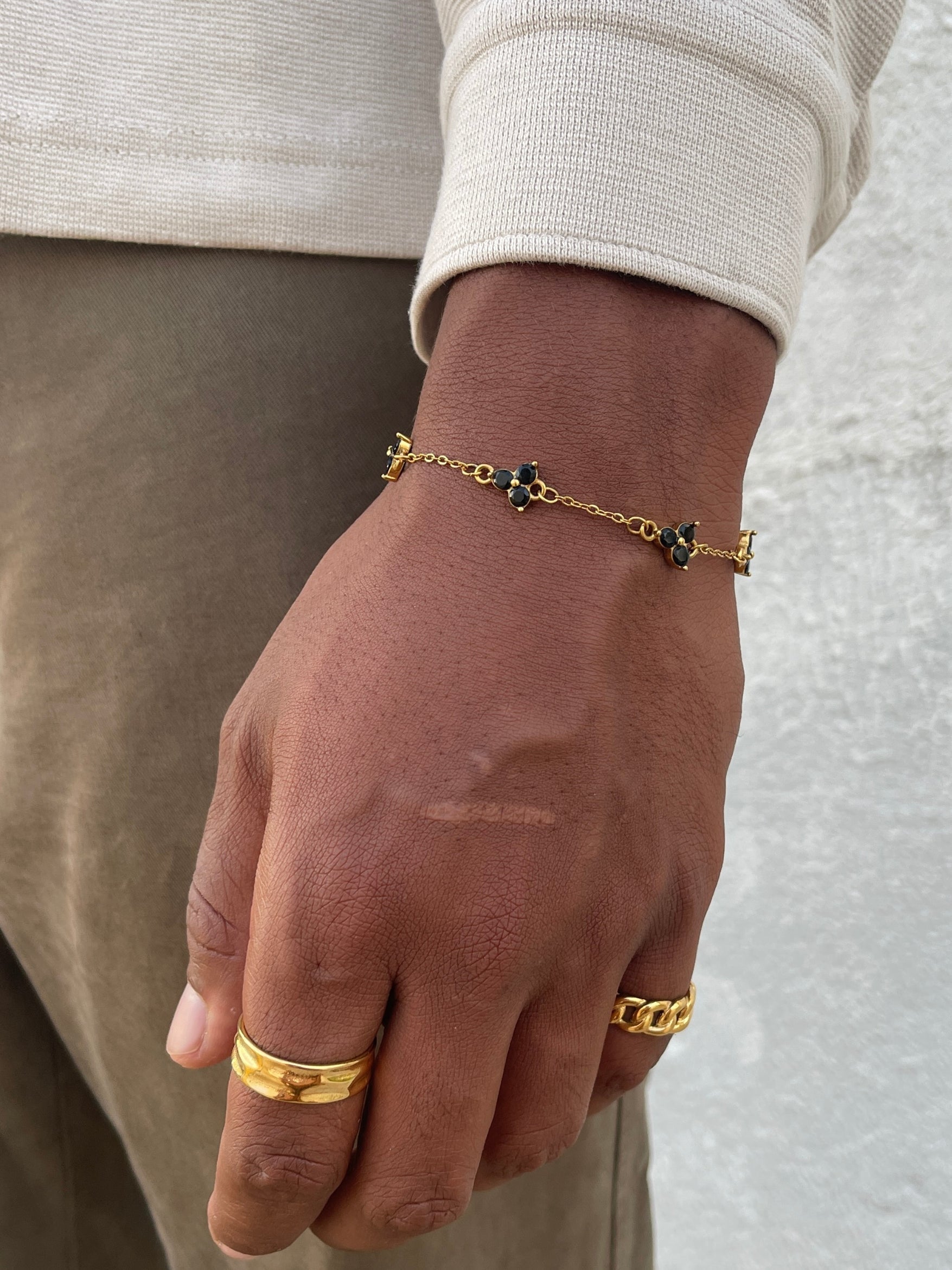 PULSEIRA MIDNIGHT CLOVER | Ouro 18K