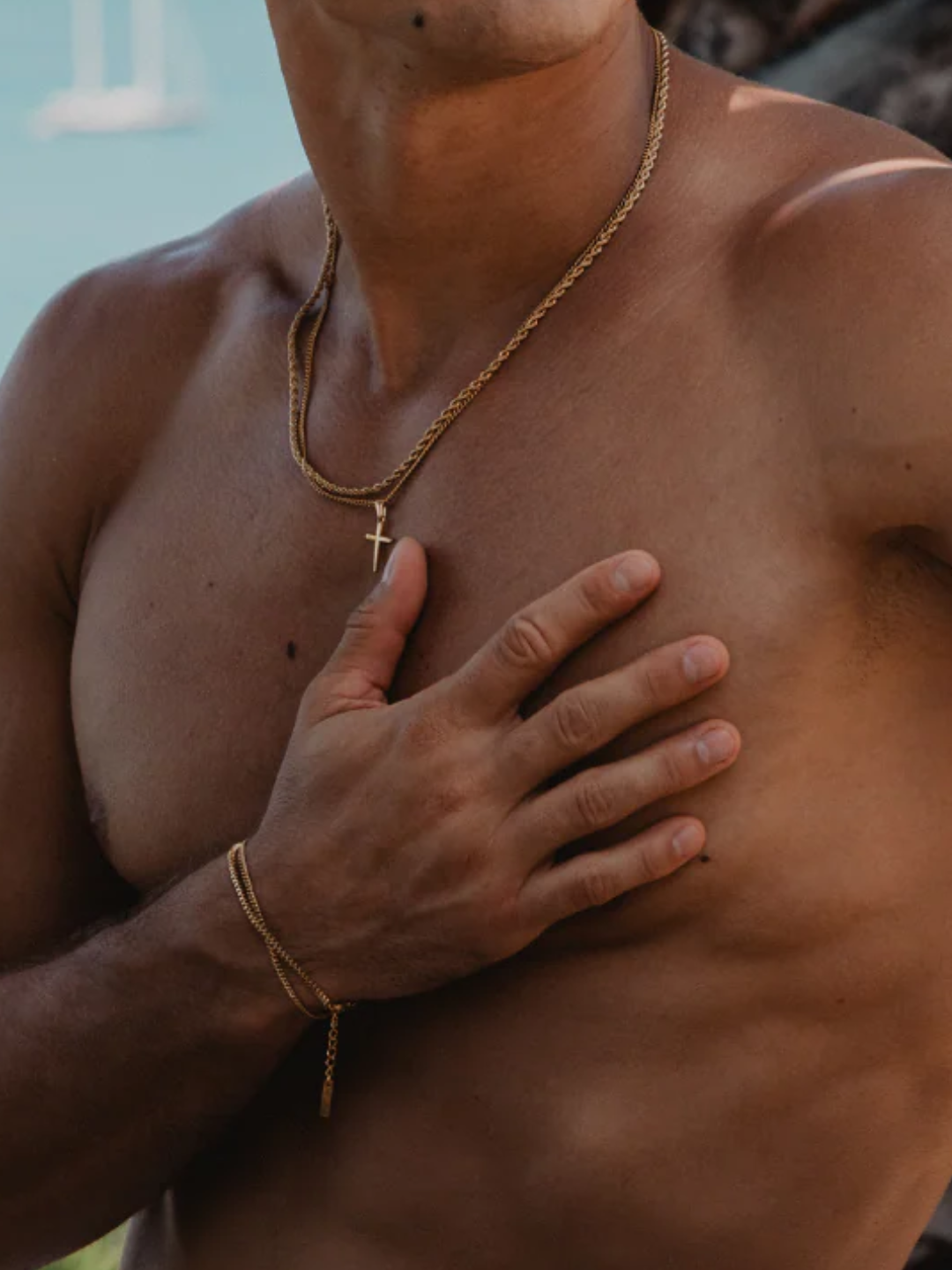 CORRENTE CROSS | Ouro 18K