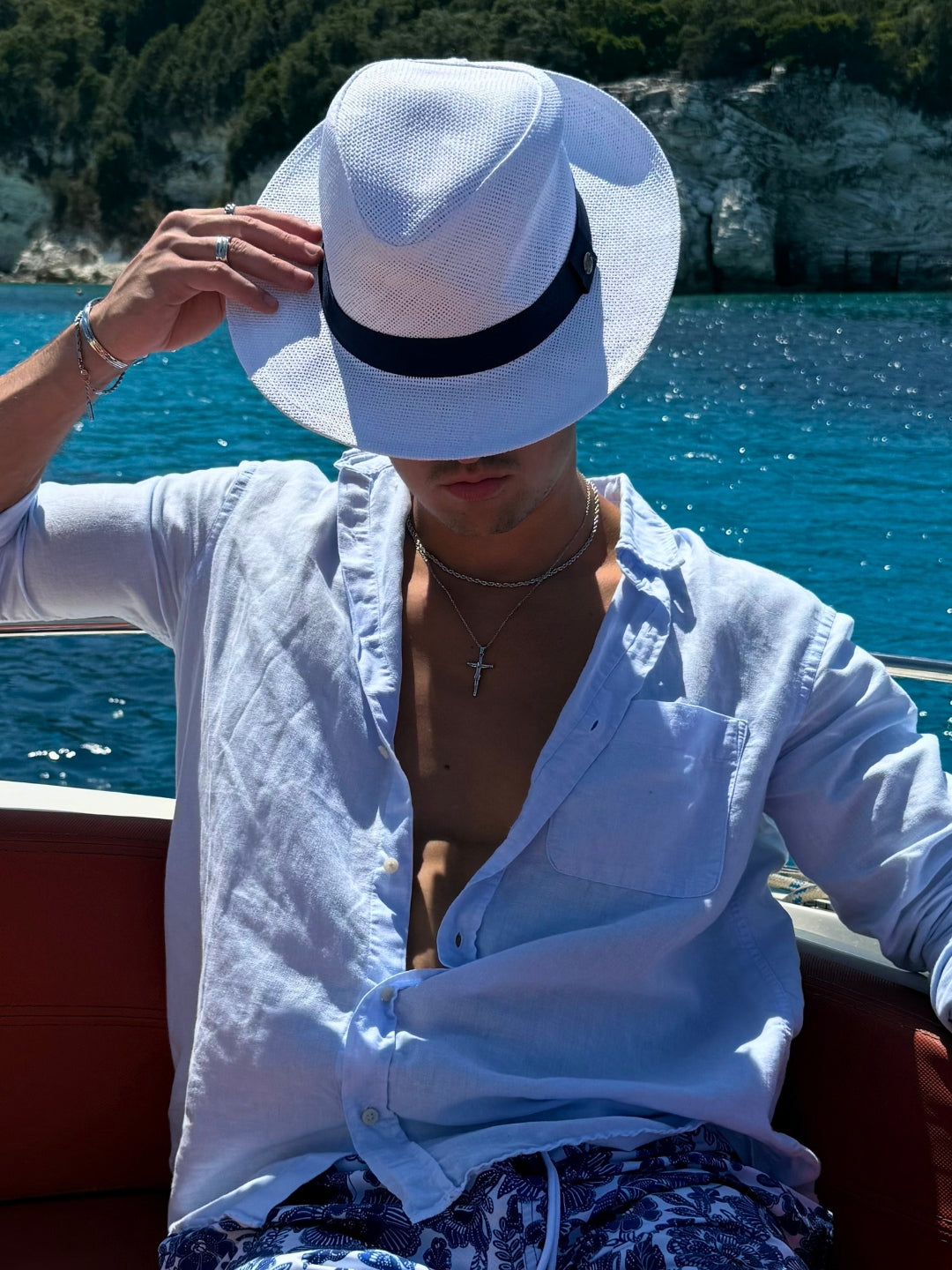 CORRENTE CRUCIFIX | Prata