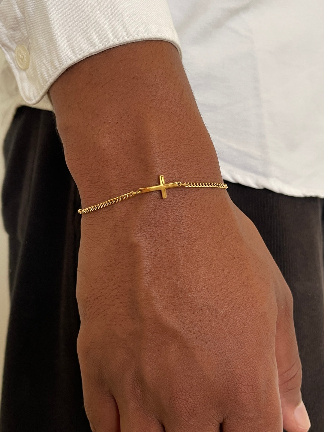 PULSEIRA CROSS | Ouro 18K