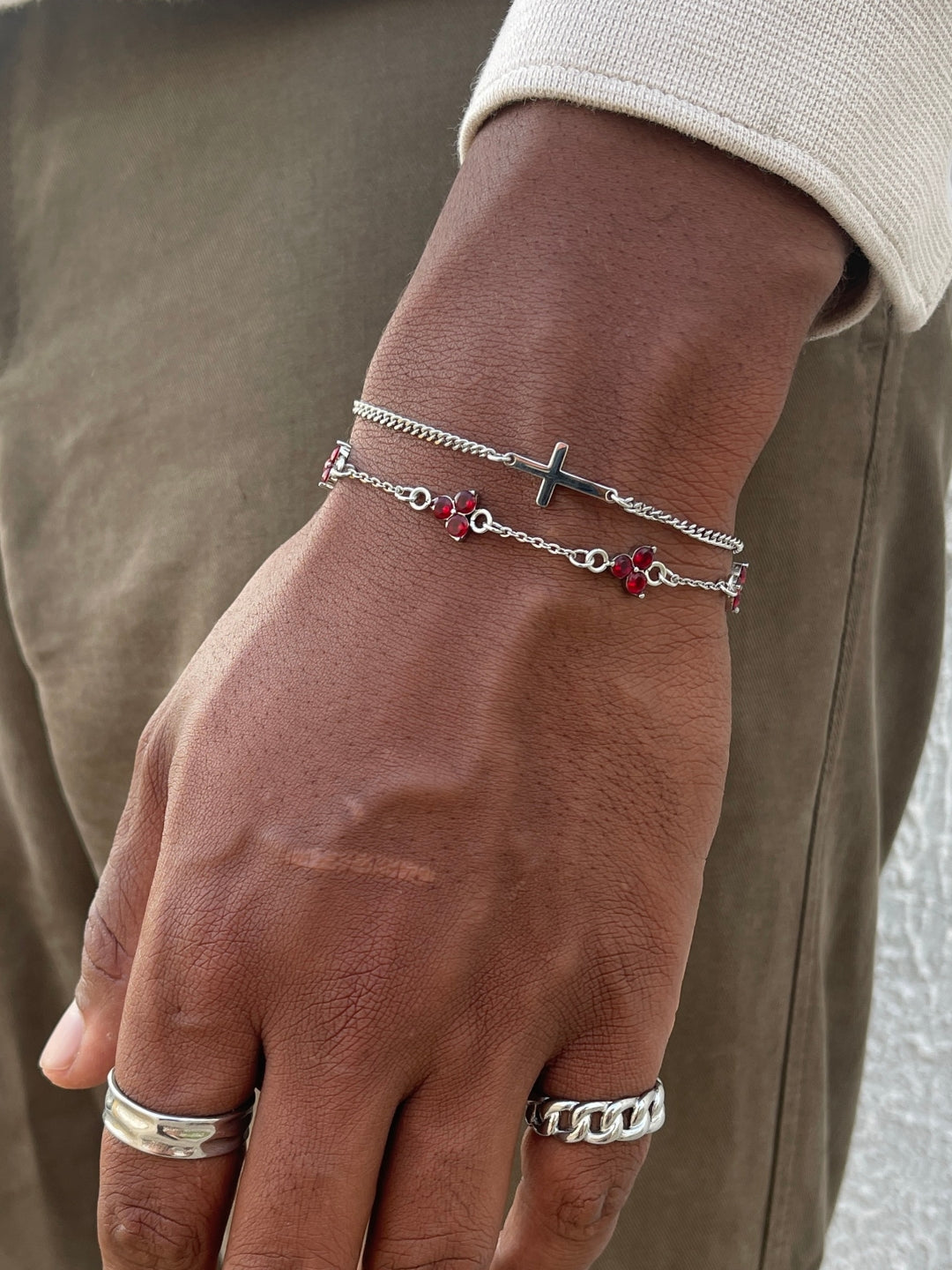 CONJUNTO DE PULSEIRAS CLOVER | Prata